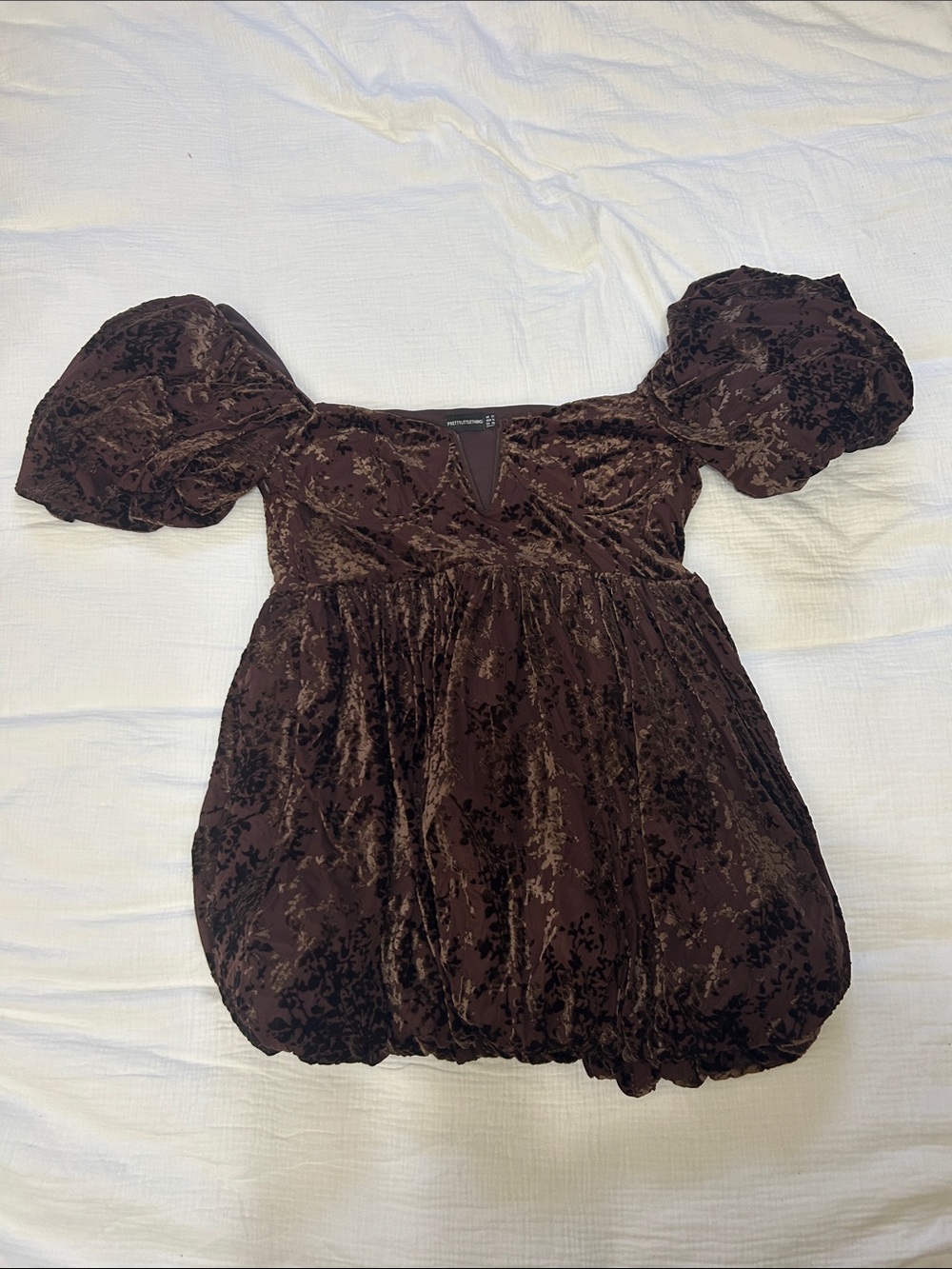 PrettyLittleThing Brown Velvet Puff Sleeve Mini Dress